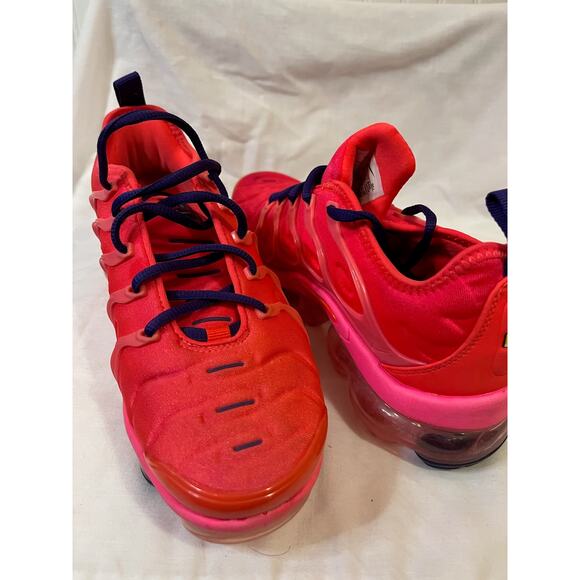 Nike Air VaporMax Plus Wmns 7 Pink/Crimson CU4907-600 Like New No Box - Picture 4 of 10